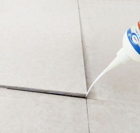 东西湖瓷砖空鼓维修公司分享卫生间瓷砖脱落的原因可能有以下几点